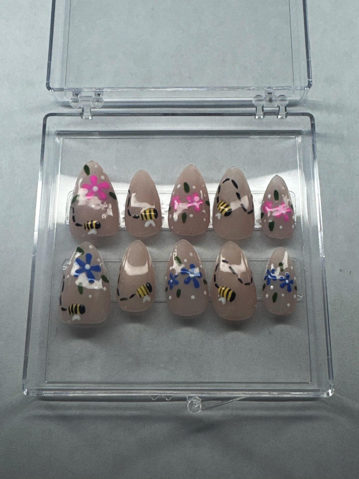 Bee Floral Press On Nails | Nude Base Spring Nail Set | Handmade Custom Nails | Cute Nature Nail Art | Reusable Almond Nails