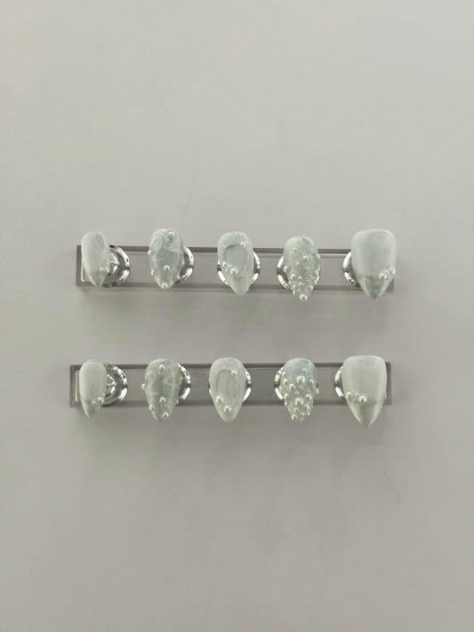 Pearl Marble Press On Nails | White Custom Nail Set | Elegant 3D Nail Art | Handmade Reusable Nails | Soft Glam Nail Design